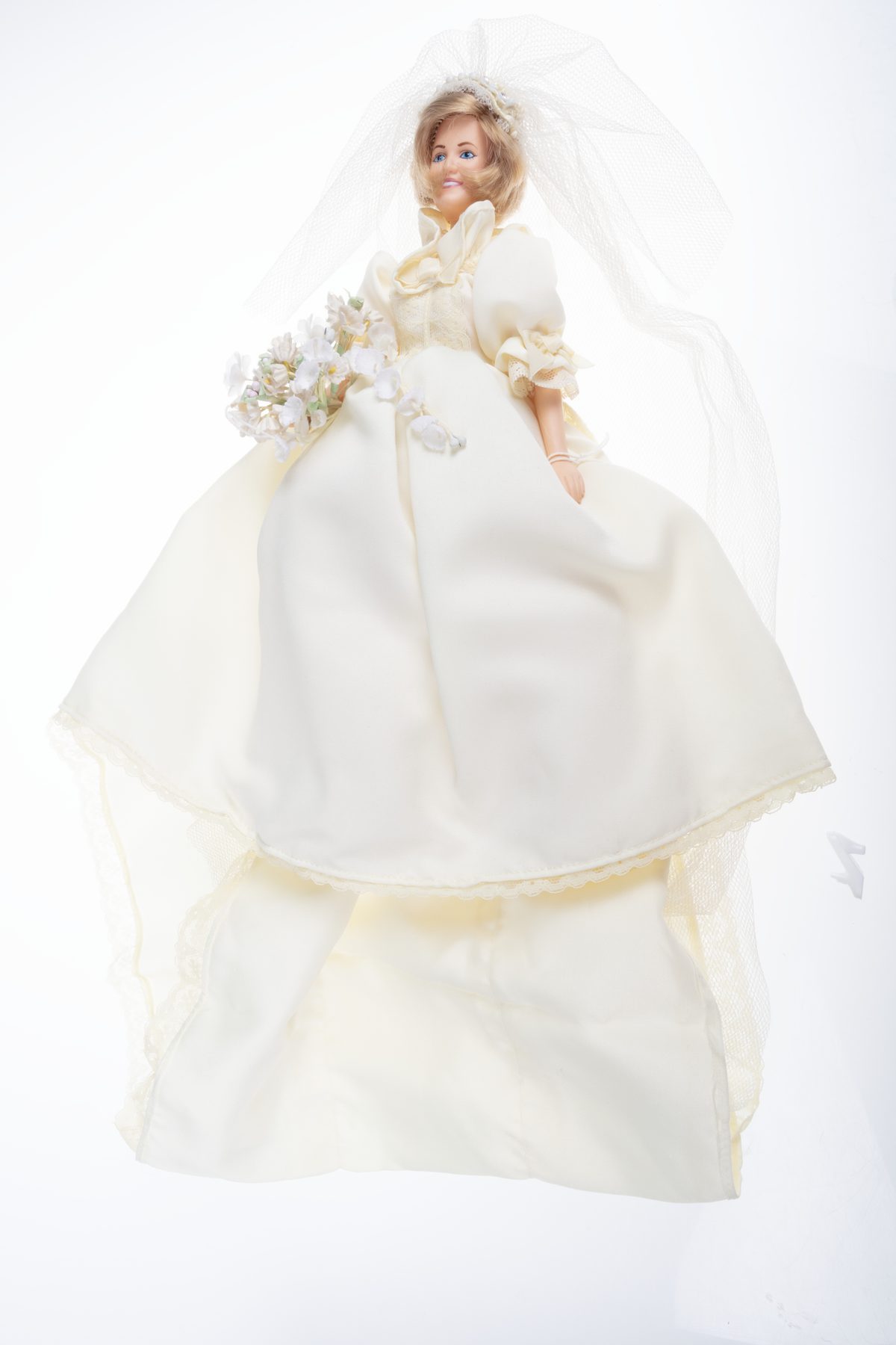 The Gown Princess Diana Wore to Humble a Hollywood Legend